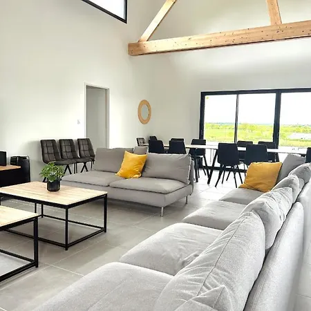 De Groupe Avec Piscine, Jacuzzi Et Vue Nature Villa Pierric