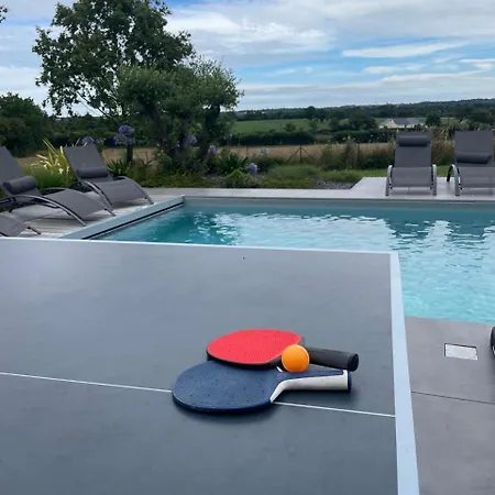 Villa De Groupe Avec Piscine, Jacuzzi Et Vue Nature *