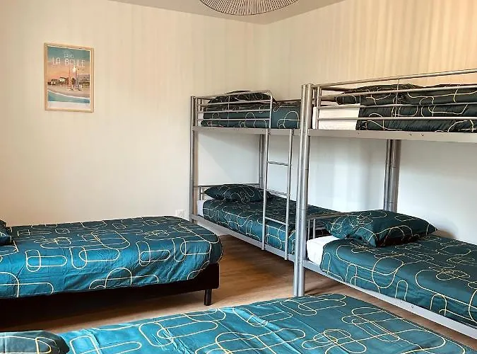 De Groupe Avec Piscine, Jacuzzi Et Vue Nature *