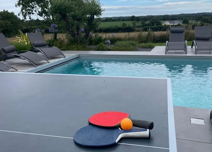 Villa De Groupe Avec Piscine, Jacuzzi Et Vue Nature *