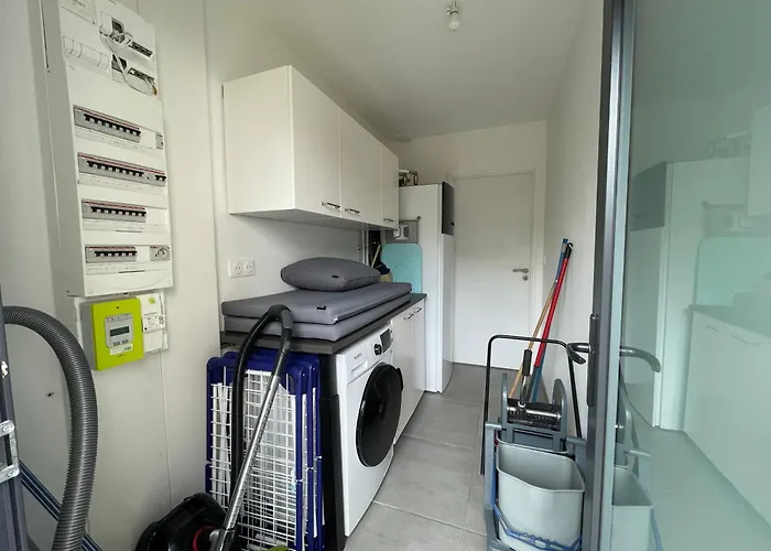 De Groupe Avec Piscine, Jacuzzi Et Vue Nature Villa *